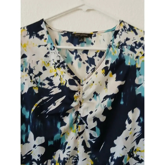 Banana Republic Womens Blouse Adult Small Blue Yellow Flowers - Picture 2 of 12